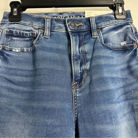 AMERICAN EAGLE Mom Blue Distressed Jeans sz 26 R NWT - Picture 6 of 9